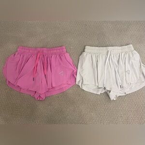Small Amazon (Luogongzi) Pink and White flowy athletic shorts set